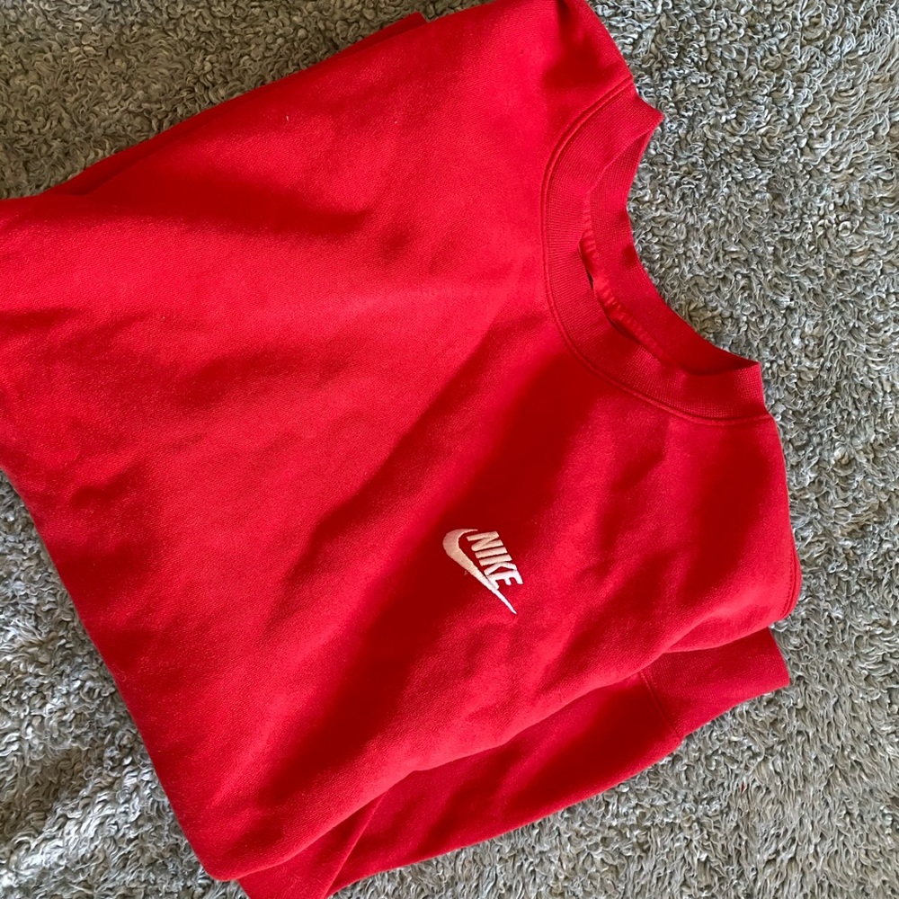 Nike sweatshirt